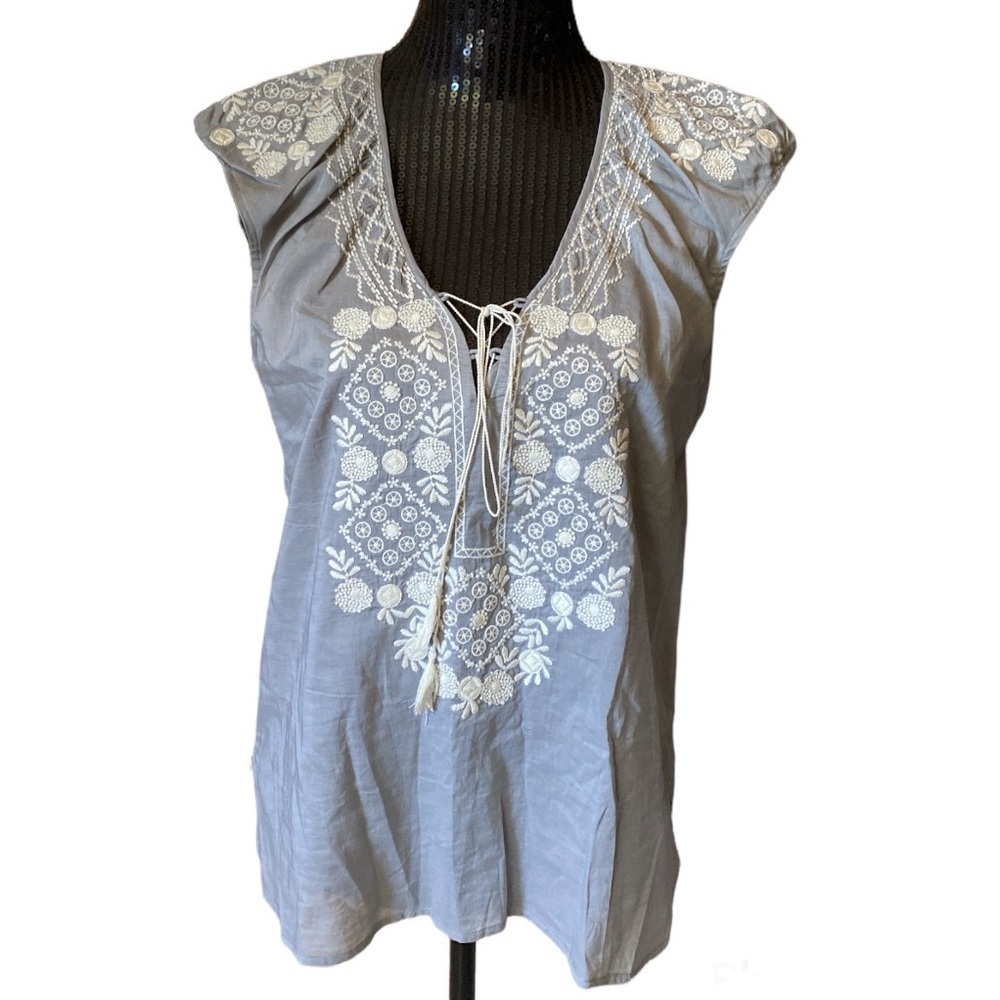 J Crew Lightweight Light Gray Flower Mosaic Embroidered Tunic Top